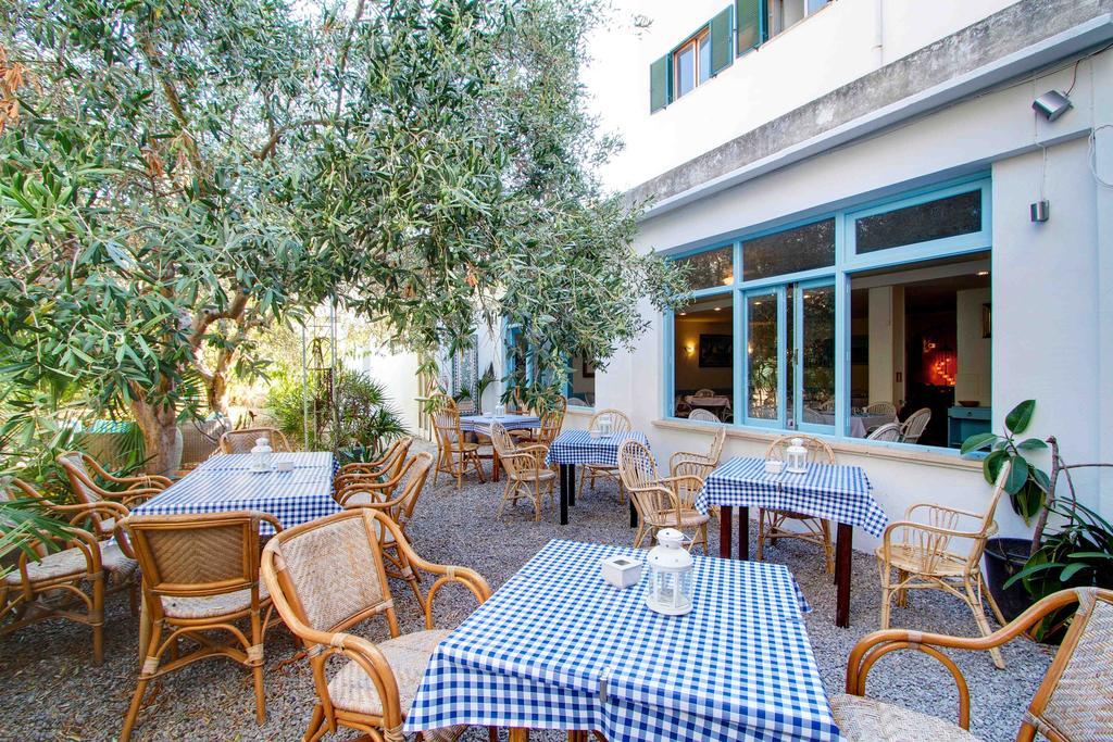 بورت دي بوينسا Hostal Paris المظهر الخارجي الصورة